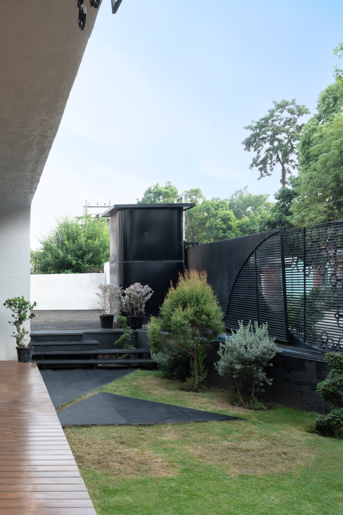 Garden Nursery & Plants